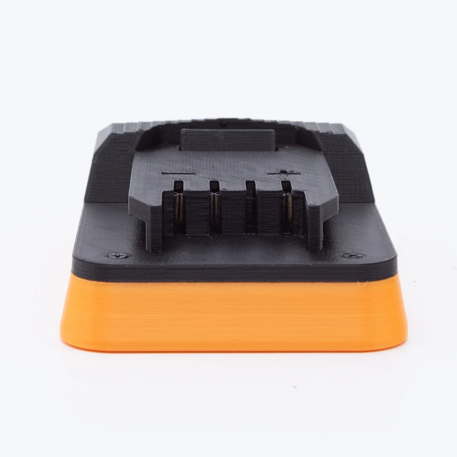 محول بطارية ليثيوم 22 فولت B22 - مراجعة Gardening Tools Lidl وسعره
